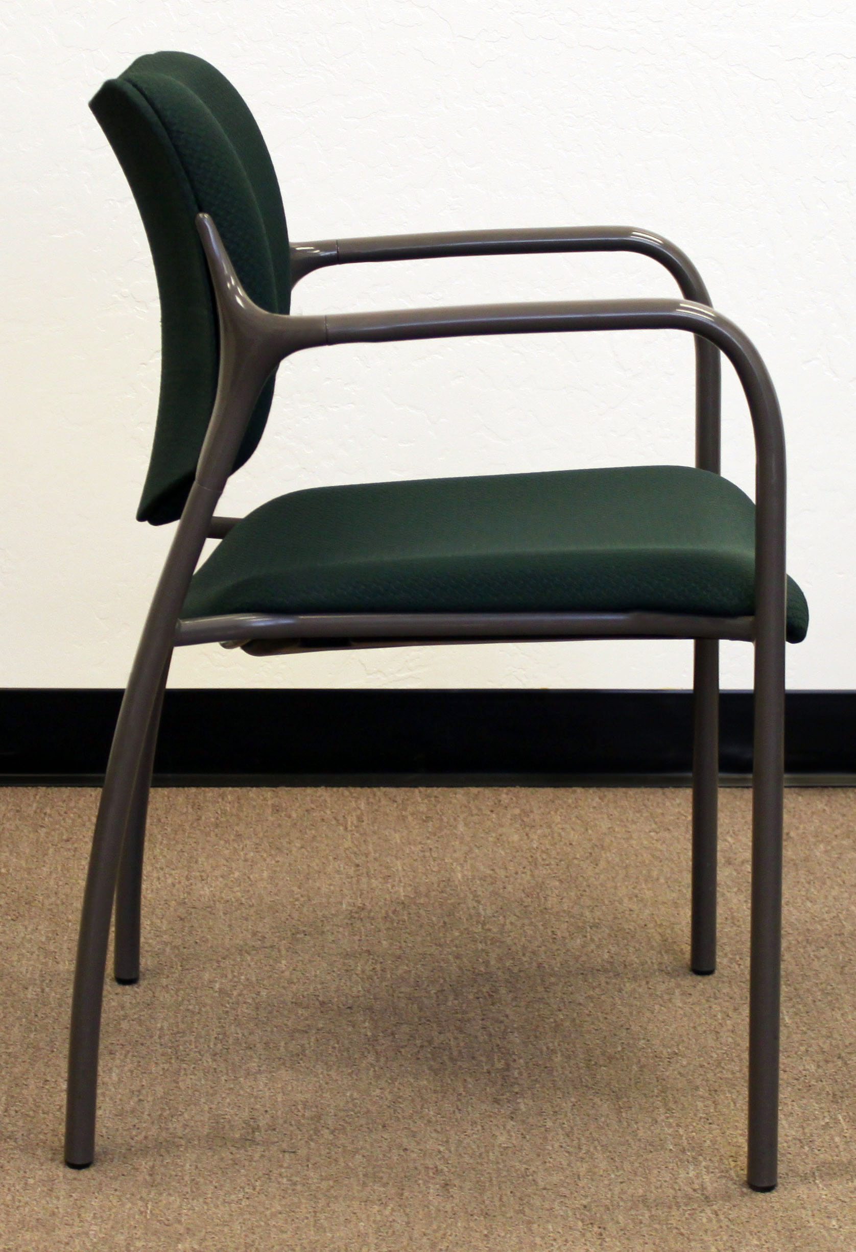 乐竞平台 - 坐具|餐椅|办公家具|设计师家具|旁椅